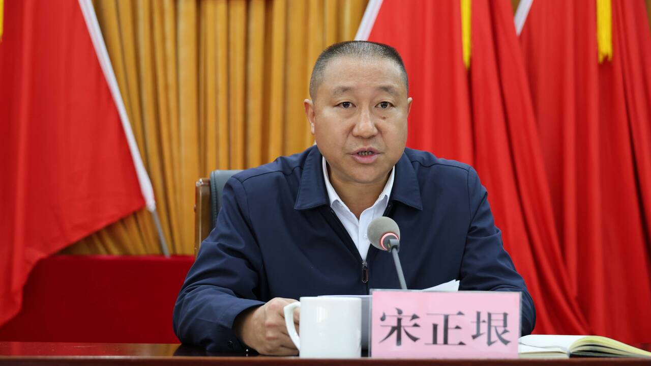 书记.jpg
